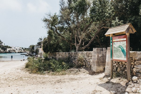 Celebración de eventos en Cala Alcaufar, Menorca